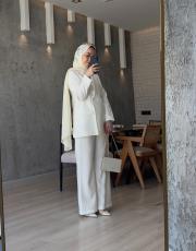 beyaz hüliya blazer takım 2